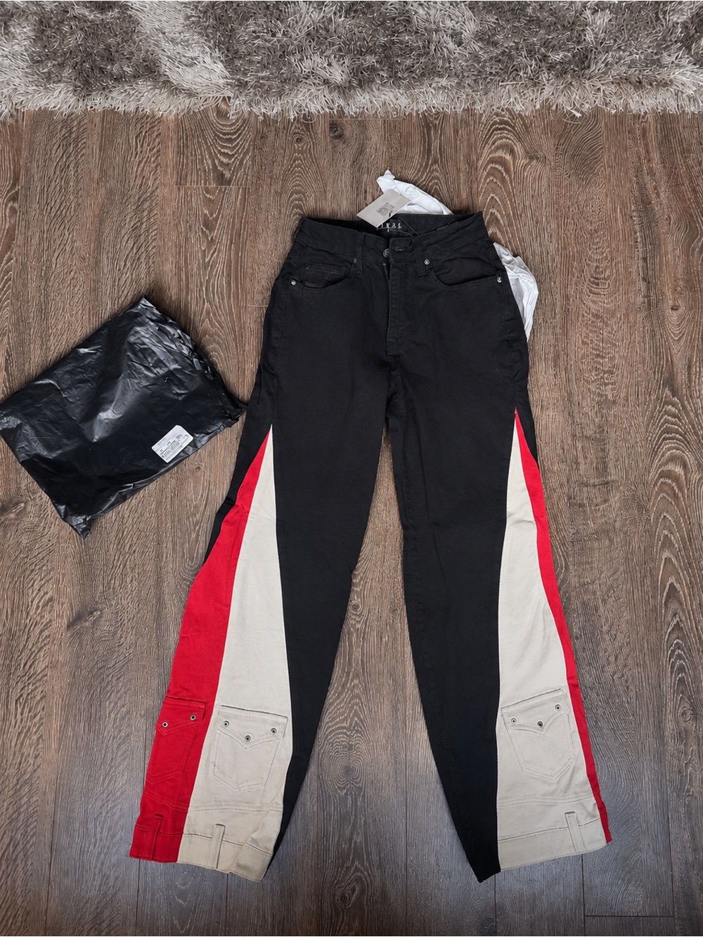 NWT Piral Tri-Tone Colorblock Pocket Hem High Waisted Jeans- S